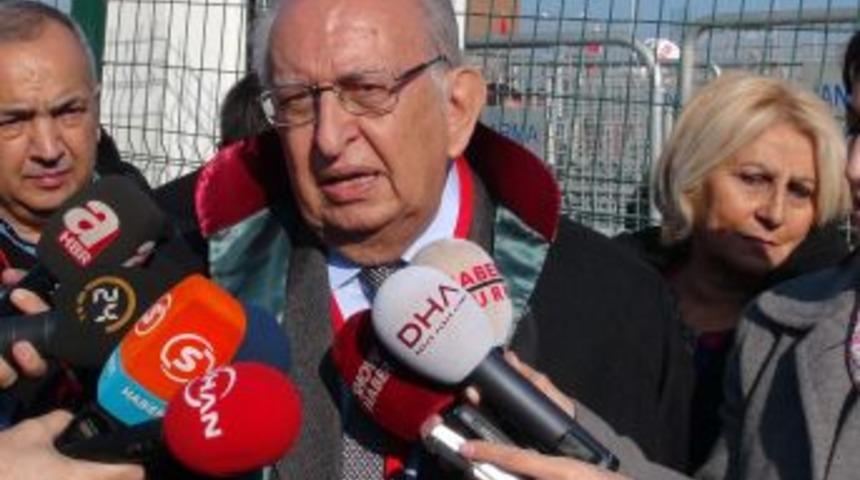 Cindoruk: Ergenekon Davasında Mahkumiyet Kararı &Ccedil;ıkacağı Anlaşılıyor