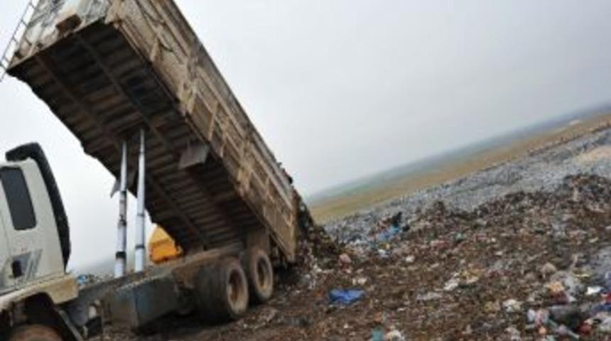 Mardin'deki Katı Atık Tesislerine G&uuml;nde 300 Ton &Ccedil;&ouml;p D&ouml;k&uuml;l&uuml;yor