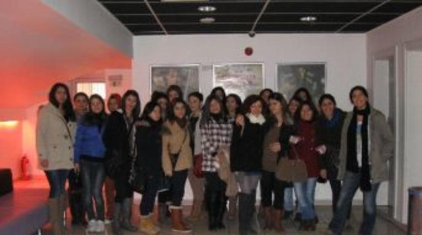 &ldquo;geleceğin G&uuml;&ccedil;l&uuml; Gen&ccedil; Kadınları&rdquo; Sinemada