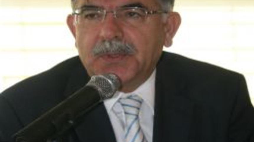 D&uuml;zce'de Muhtarlarla Huzur Toplantısı