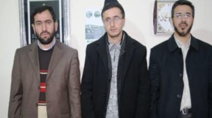 'kuran İlimleri Ve Meali Sınavı'nda Dereceye Girenler &Ouml;d&uuml;llendirildi