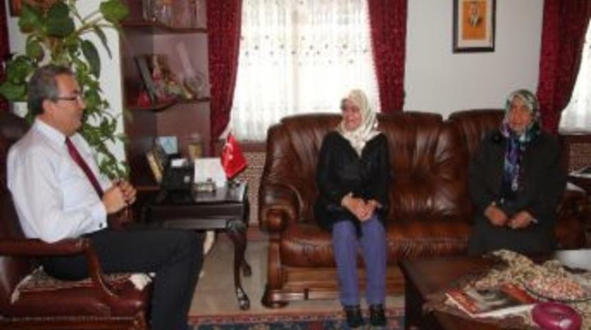 Mhp Kadın Kolları Y&ouml;neticilerinden &Uuml;nver&rsquo;e Ziyaret