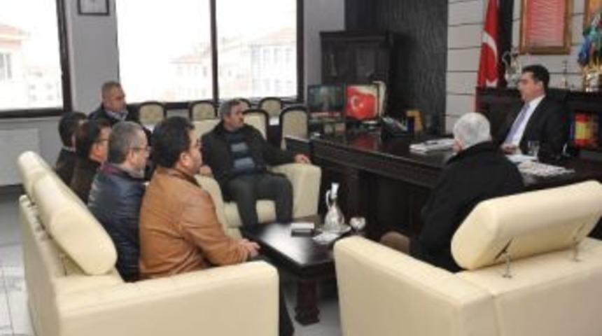 Minib&uuml;s&ccedil;&uuml;ler Derneği&rsquo;nden Hayırlı Olsun Ziyareti