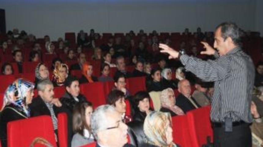 Manisa'da 'bir Psikolog Bir Pedagog' Semineri