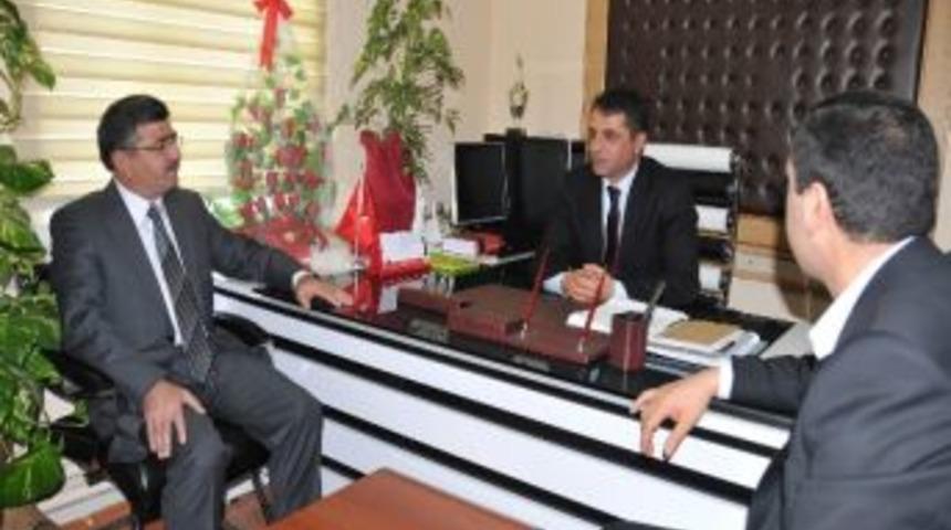 Belediye Başkanından Niğde Barosuna Ziyaret