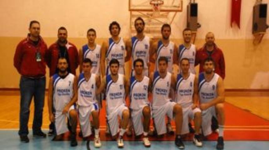 Yalova Belediyesporlu Basketbolcular Maça Hazır