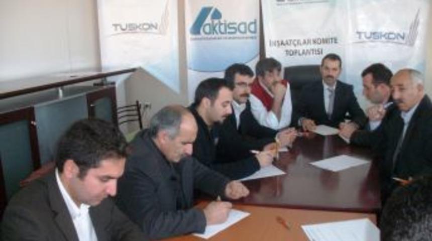 AKTİSAD, Inşaat Sekt&ouml;r&uuml;n&uuml; Masaya Yatırdı