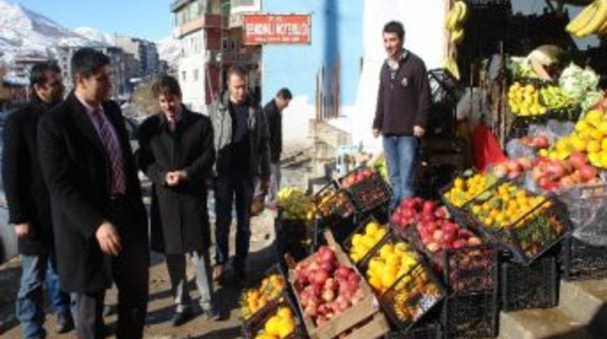 Şemdinli Kaymakamı Cengiz Erdem'in Esnaf Ziyareti