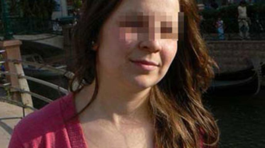 Tuvalette doğurduğu bebeği pencereden attı