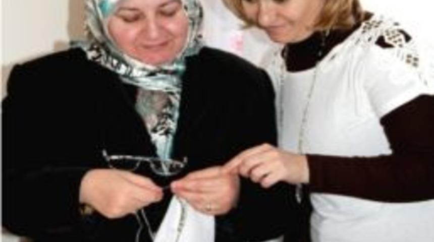 Ehem Eğitiyor, Hanımlar &Ouml;ğrendikleri İle &Uuml;retip Kazanıyor