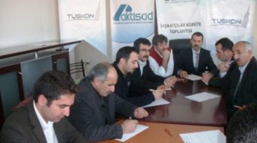 Iğdır&rsquo;daki İnşaat Sorunlarını Değerlendirme Toplantısı