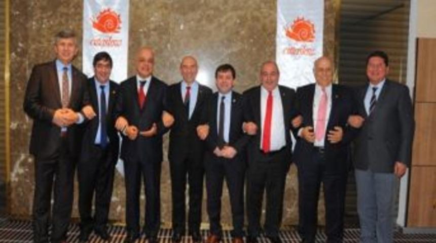 T&uuml;rkiye'nin 8 Sakin Şehri İstanbul'da Toplantı Yaptı