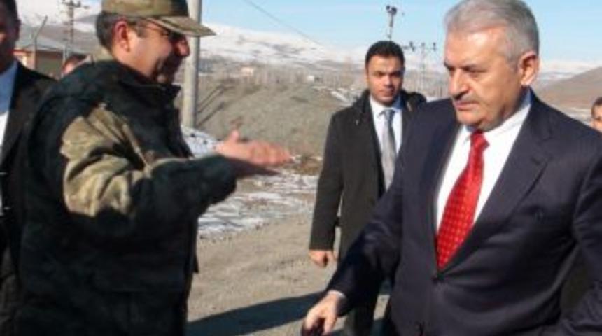 Ulaştırma Bakanı Kağızman’da