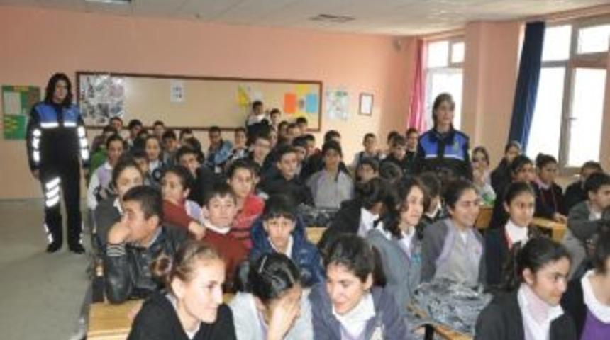 Yerk&ouml;y&rsquo;de &Ouml;ğrencilere Polislik Mesleği Tanıtıldı