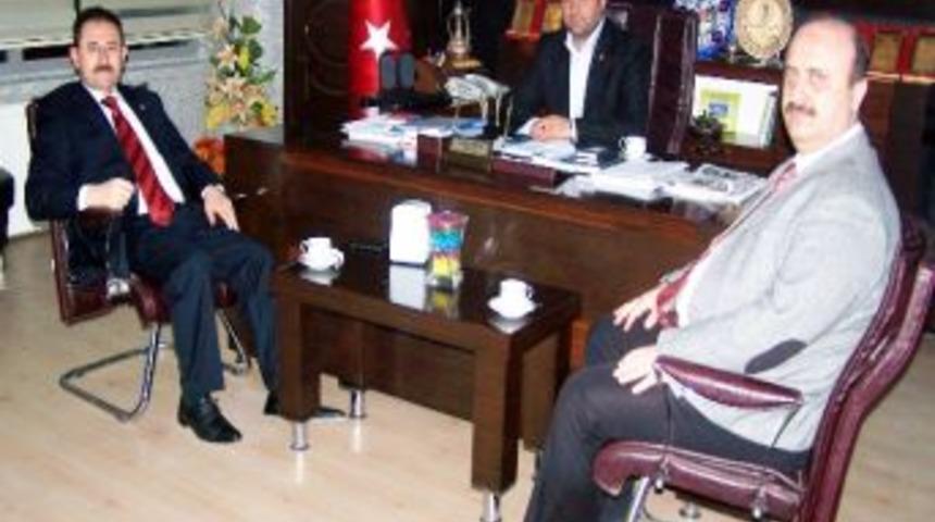 Vali Başk&ouml;y&rsquo;den &Ccedil;orum Esnafına &Ouml;vg&uuml;