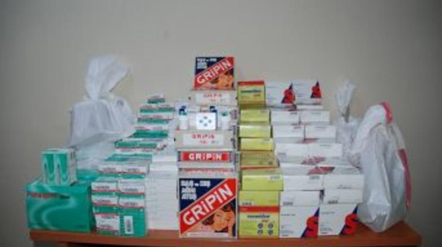 İzmir'de 26 Bin Adet Bozuk Ilaç Ele Geçirildi