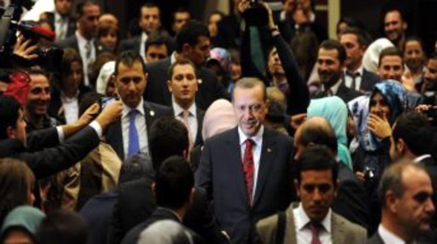 Başbakan Erdoğan: Akif Gibi Şair Olmak Yetmez, Akif Gibi Dindar Olmalısınız