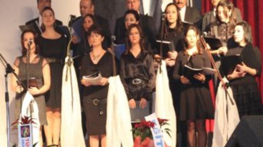 Kursiyer Korosundan Muhteşem Konseri