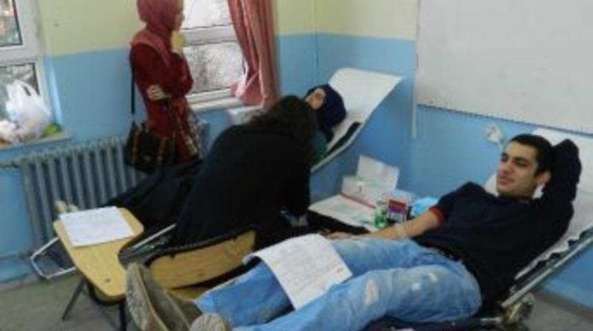 &Ccedil;emyo&rsquo;dan Kan Bağışına Destek