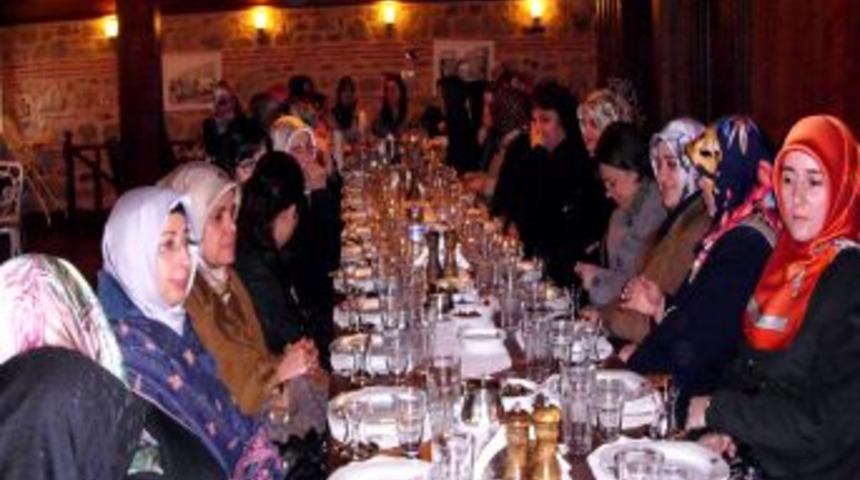 BUSEDER &Uuml;yeleri Kahvaltıda Buluştu