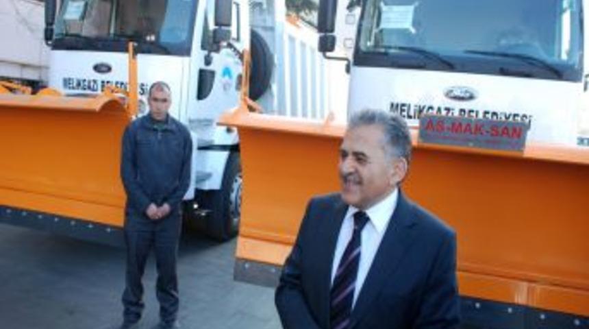 Melikgazi Belediyesi Ara&ccedil; Parkurunu Yeniliyor