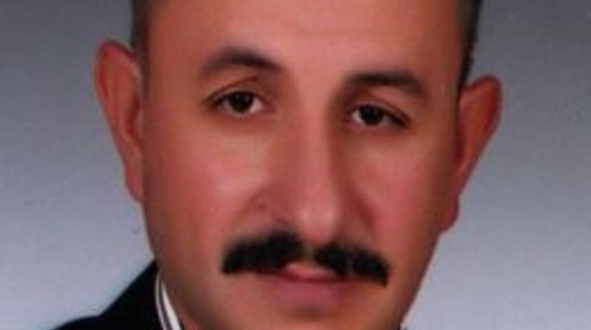 Atat&uuml;rk &Uuml;niversitesi İletişim Fak&uuml;ltesi Dekanlık G&ouml;revine Prof. Dr. Uğur Yavuz Atandı