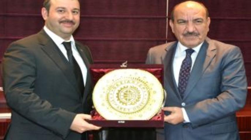 GTO Başkanı Aslan: T&uuml;rkiye'de Her Alanda Katılımcılığın Sağlanması Gerekiyor