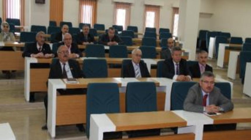 Giresun G&ouml;rele İl&ccedil;esi &Ccedil;avuşlu Beldesinde Yapımı Devam Eden Katı Atık Bertaraf Tesisi İ&ccedil;in Vali Şahin Tavrını Koydu