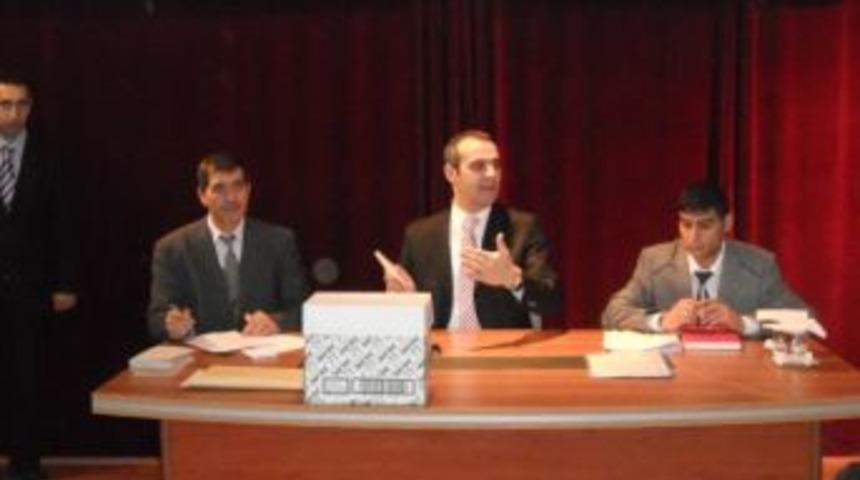 Tekman Kaymakamı Adanur, Muhtarlarla Biraraya Geldi