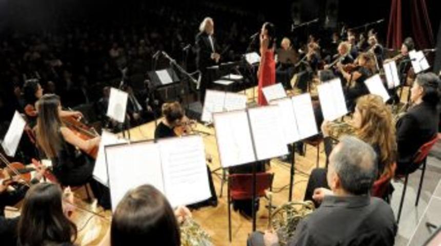 Anadolu Rapsodisi B&uuml;y&uuml;ledi