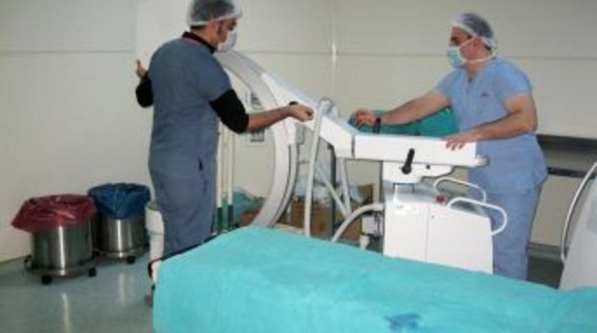 Silopi Devlet Hastanesi'ne Yeni Teknoloji &Uuml;r&uuml;n&uuml; R&ouml;ntgen Cihazı Alındı