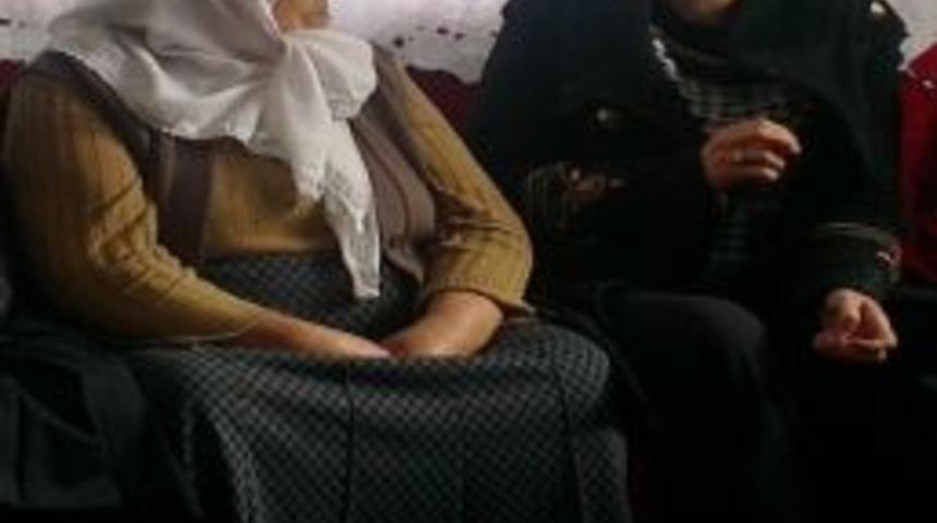 Ak Partili Vekilden Fakir Ailelere Ziyaret