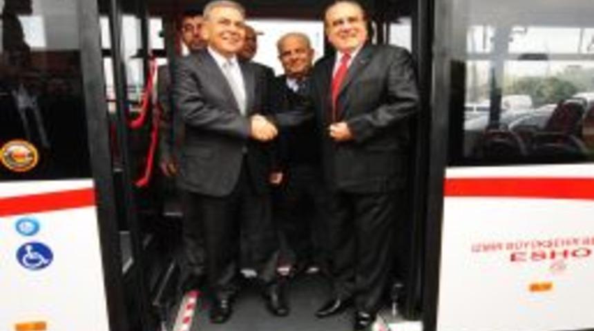 İzmir&rsquo;e 300 Yeni Otob&uuml;s Daha Geliyor