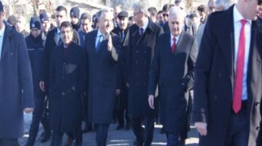 Bakan Yıldırım&rsquo;dan Kağızman&rsquo;a 50 Yataklı Hastane M&uuml;jdesi