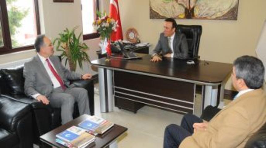 Başarı &Uuml;niversitesi'nden Başkan Gen&ccedil;'e Ziyaret