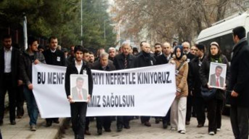 Cinayete Sessiz Protesto