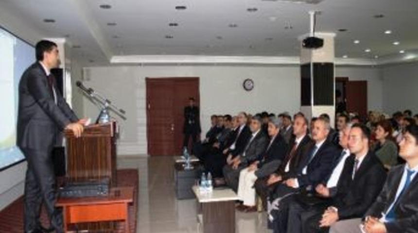 Iğdır&rsquo;da &lsquo;2023'e Doğru Ar-ge, Yenilik&ccedil;ilik, Girişimcilik Ve Destekler Programı&rsquo; Konferansı