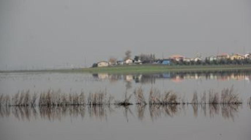 Evlerine Sandalla Gidip Geliyorlar