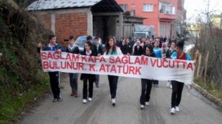 Toplum Hizmeti Halk İle El Ele Sağlıklı Yaşam Y&uuml;r&uuml;y&uuml;ş&uuml;