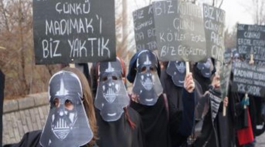 ODT&Uuml;'l&uuml; &Ouml;ğrencilerden 'Star Wars'lı Tepki