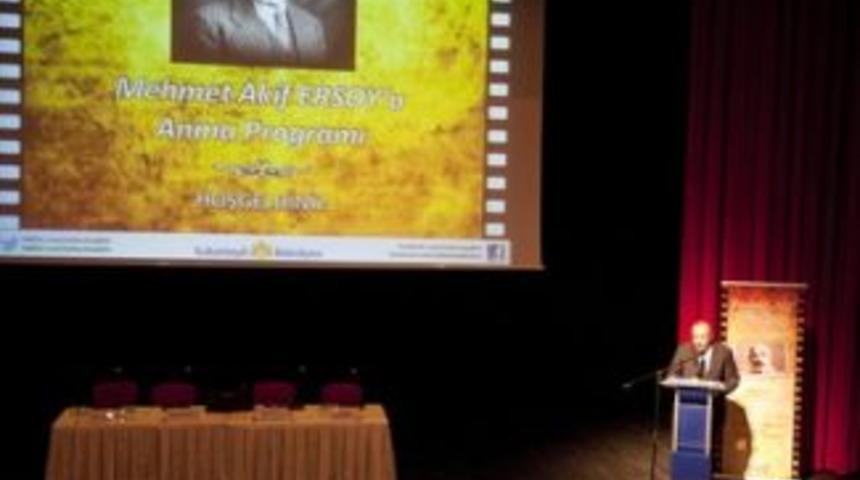 Milli Şair Sultanbeyli&rsquo;de anıldı