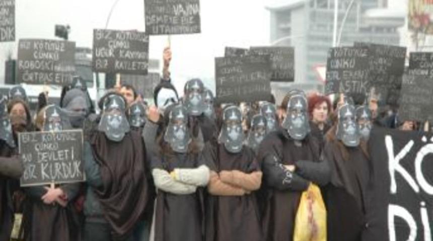 Odt&uuml;'y&uuml; Uzaylılar Bastı