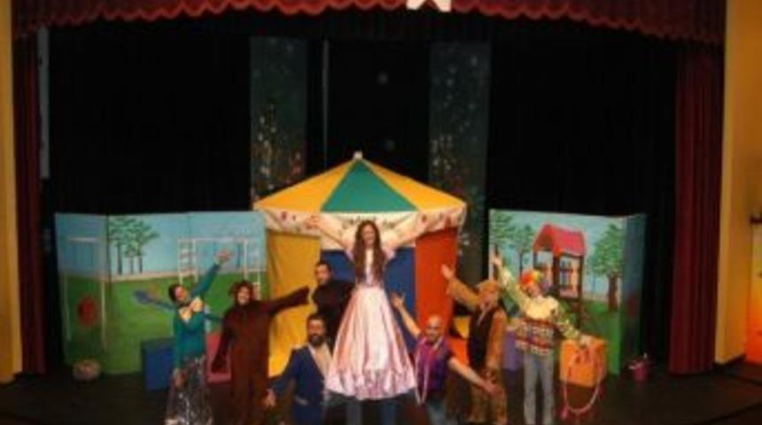 &ldquo;harikalar Sirki&rdquo; G&uuml;n Sayıyor