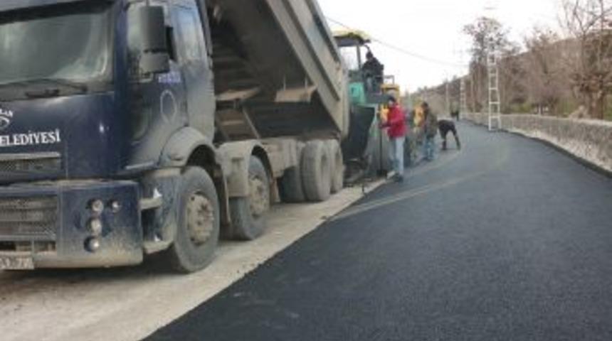 Orduzu&rsquo;da asfalt &ccedil;alışmaları s&uuml;r&uuml;yor