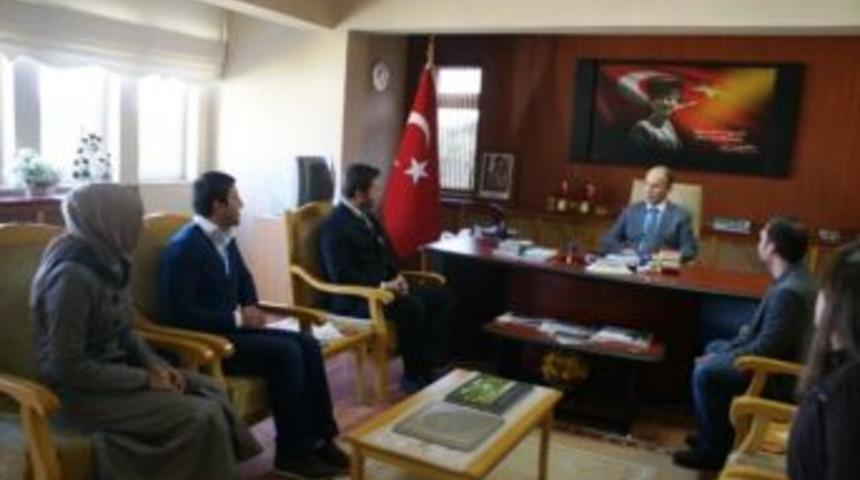 Gen&ccedil;lik kollarından kaymakama ziyaret