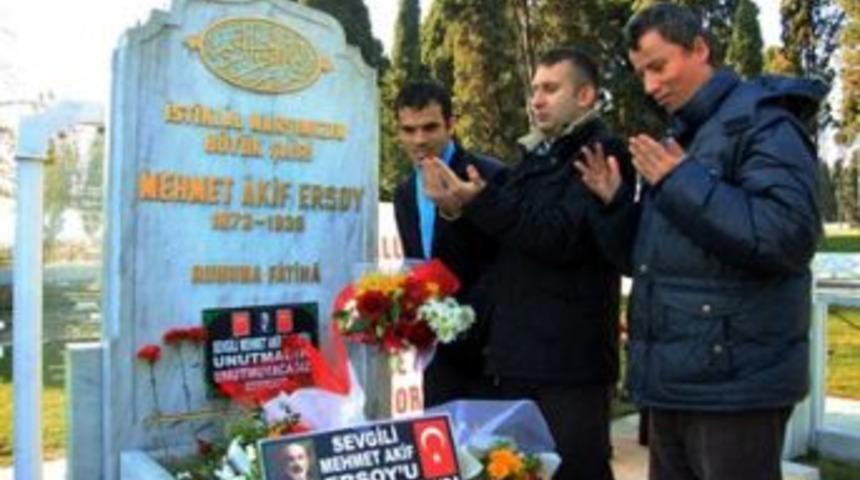 Engelli Bireylerden Mehmet Akif Ersoy&rsquo;a vefa