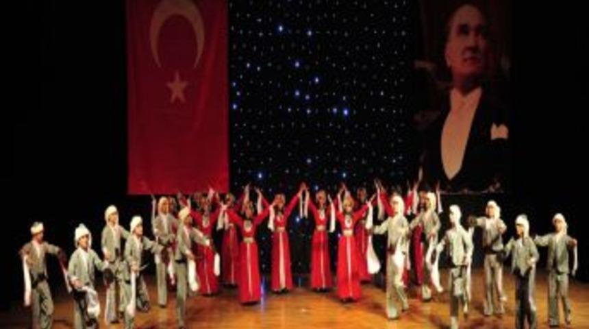 Atat&uuml;rk'&uuml;n Ankara'ya Gelişi Mamak'ta Kutlandı