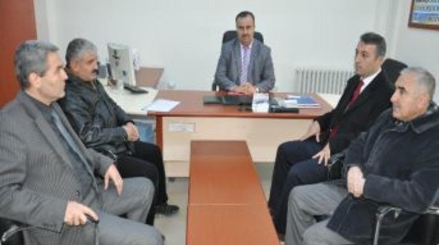 Şehit Babası Oğlunun Adı Verilen Liseyi Ziyaret Etti