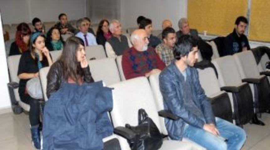 Zk&uuml; &Ouml;ğrenci Platformu &Uuml;yeleri Film G&ouml;sterisi D&uuml;zenledi