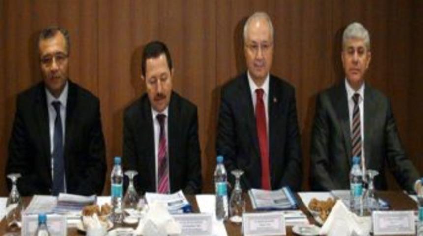 ZEKA Y&ouml;netimi Yılın Son Toplantısını Gediz'de Yaptı